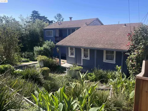 821 Craft Ave, El Cerrito, CA 94530