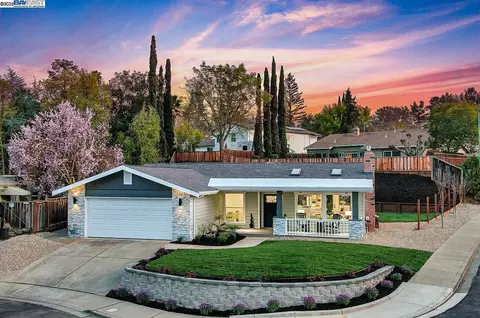 1087 Touriga Pl, Pleasanton, CA 94566