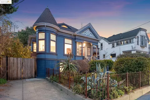 1943 Haste St, Berkeley, CA 94704 photo 1