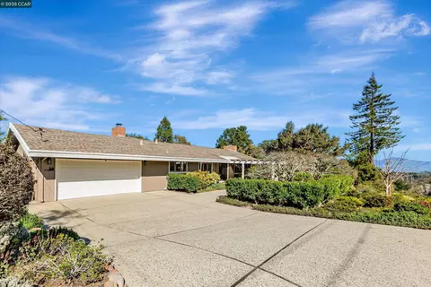 34 Chapel Dr, Lafayette, CA 94549 photo 1