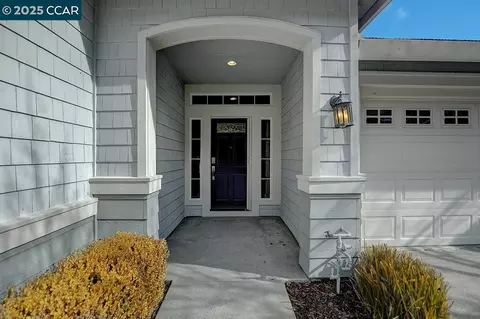 6401 Horsemans Canyon Dr, Walnut Creek, CA 94595