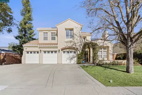 16 Fieldstone Dr, Danville, CA 94506