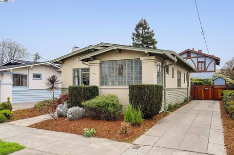 1634 Broadway, Alameda, CA 94501 photo 1