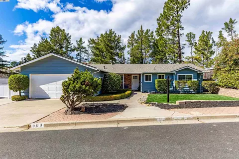 509 Wilbur Dr, Pleasant Hill, CA 94523