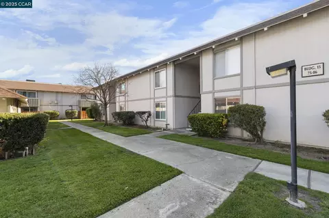825 Oak Grove Rd #81, Concord, CA 94518