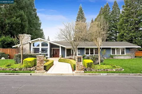 325 Lakeview Pl, Alamo, CA 94507
