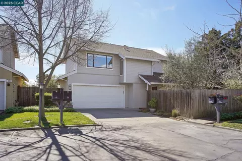 530 Laurel Ct, Benicia, CA 94510