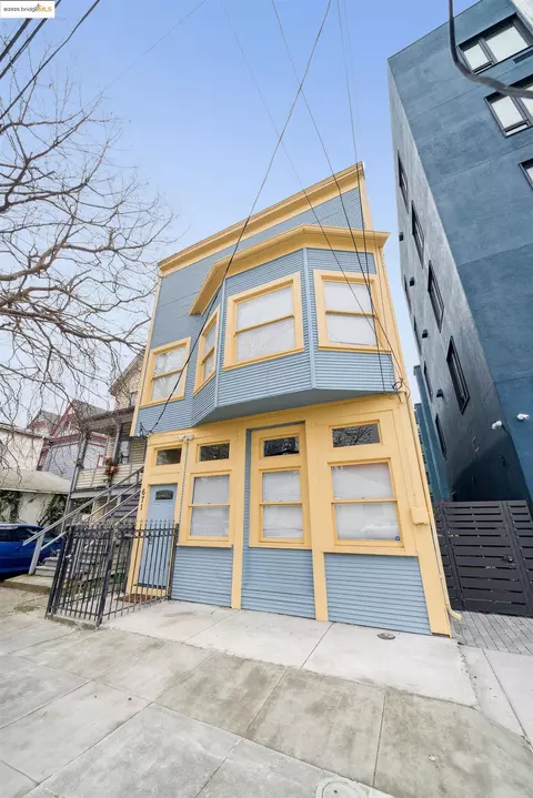 671 9th St, Oakland, CA 94607 photo 1