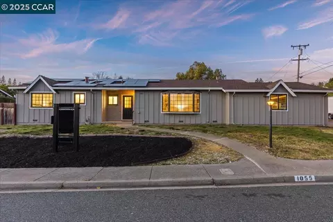 1055 Sanders Dr, Moraga, CA 94556 photo 1