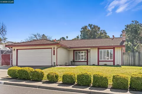 956 Sandpoint Dr, Rodeo, CA 94572 photo 1