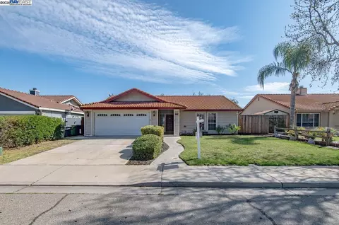 1960 Ashland Dr, Tracy, CA 95376 photo 1