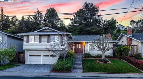 913 Heather Dr, San Carlos, CA 94070