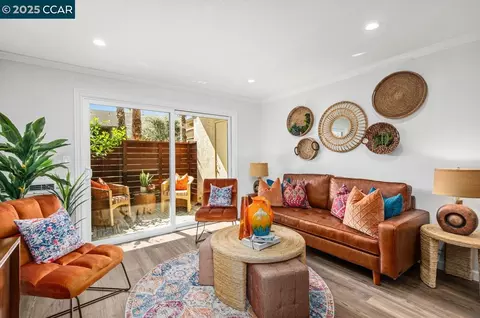 2742 Oak Rd #197, Walnut Creek, CA 94597