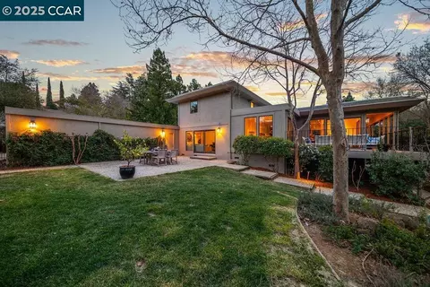427 Pazzi Rd, Walnut Creek, CA 94598