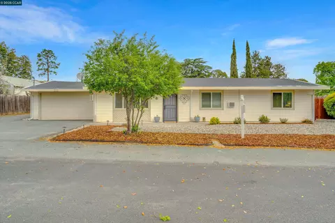 26 Alan Way, Martinez, CA 94553 photo 1