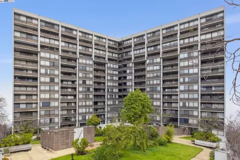 801 Franklin St #410, Oakland, CA 94607