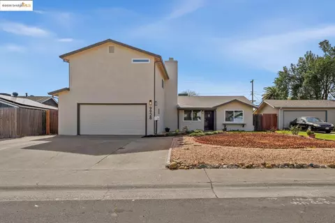 9928 Nebula Way, Sacramento, CA 95827