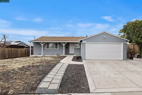 3196 Meadowbrook Dr, Concord, CA 94519 photo 1