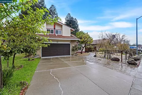 732 Camelback Rd, Pleasant Hill, CA 94523 photo 1