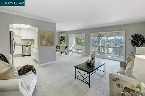 2224 Pine Knoll Dr #5, Walnut Creek, CA 94595