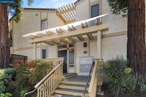 1945 Trinity Ave #8, Walnut Creek, CA 94596