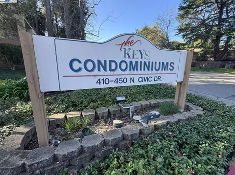 430 N Civic Dr #308, Walnut Creek, CA 94596