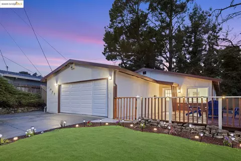 1949 Sarah Dr, Pinole, CA 94564