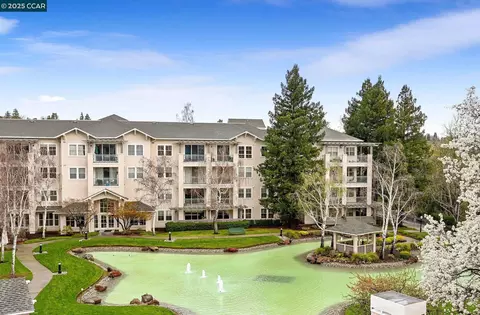 1860 Tice Creek Dr #1428, Walnut Creek, CA 94595