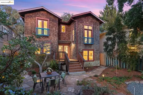 1818 Acton St, Berkeley, CA 94702 photo 1