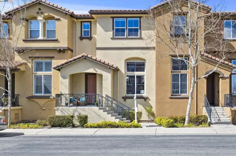 6156 Yardley Ln, San Ramon, CA 94582