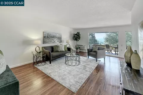 1268 Skycrest #4, Walnut Creek, CA 94595