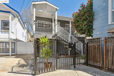 822 Henry St, Oakland, CA 94607