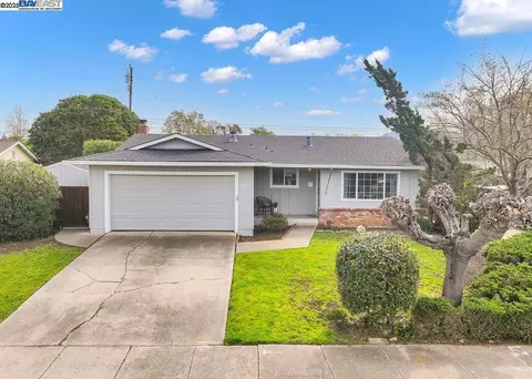 1470 Milne Ct, Concord, CA 94521