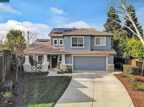 581 Saddleback Cir, Livermore, CA 94551 photo 1