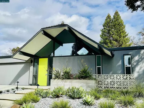 222 Clyde Dr, Walnut Creek, CA 94598