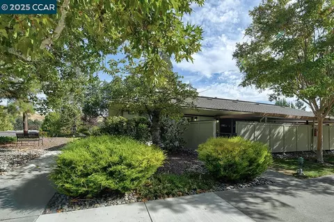 1101 Fairlawn Ct #3, Walnut Creek, CA 94595
