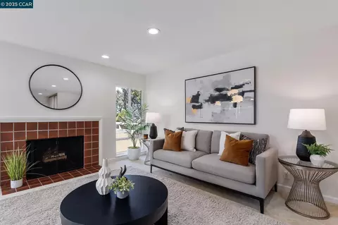 916 Beach Park Blvd #66, Foster City, CA 94404