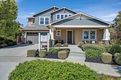 3838 Santa Fe Ln, Tracy, CA 95377