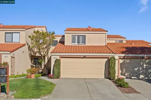 58 Crystal Cir, Hercules, CA 94547 photo 1