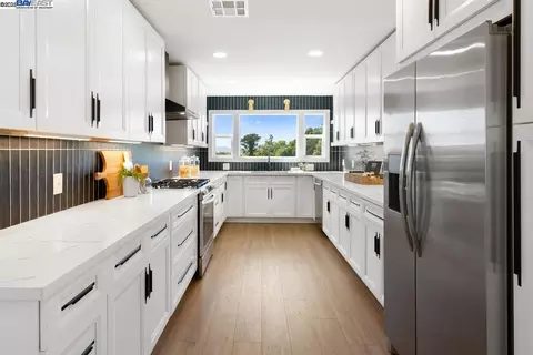 4139 Norton Ave, Oakland, CA 94602