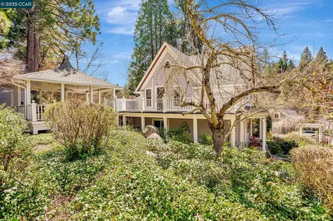 211 Park Ave, Nevada City, CA 95959