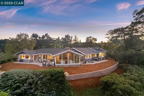 111 Hilltop Cres, Walnut Creek, CA 94597