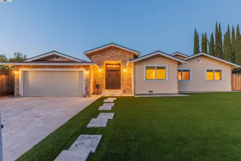 6808 Almaden Rd, San Jose, CA 95120