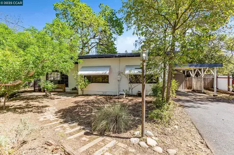 256 Oak Park Ln, Pleasant Hill, CA 94523