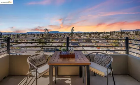 5340 Broadway Ter #401, Oakland, CA 94618