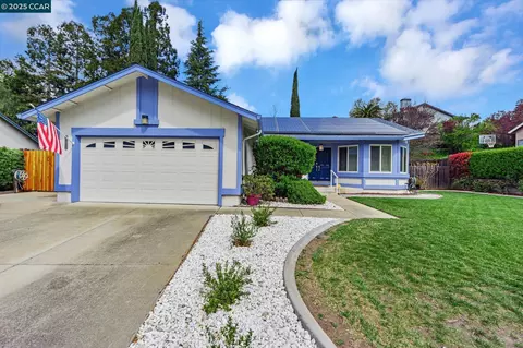 210 Marti Marie Ct, Martinez, CA 94553