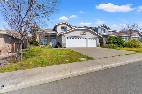 6257 Pebble Beach Dr, Vallejo, CA 94591 photo 1