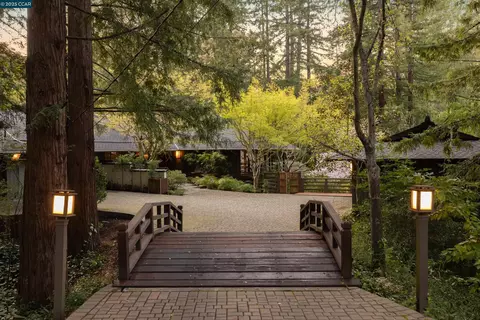 1260 Medfield Rd, Lafayette, CA 94549 photo 1