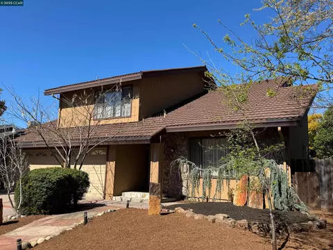 4654 N Larwin Ave, Concord, CA 94521 photo 1