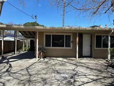 3353 Walnut Ave, Concord, CA 94519 photo 1